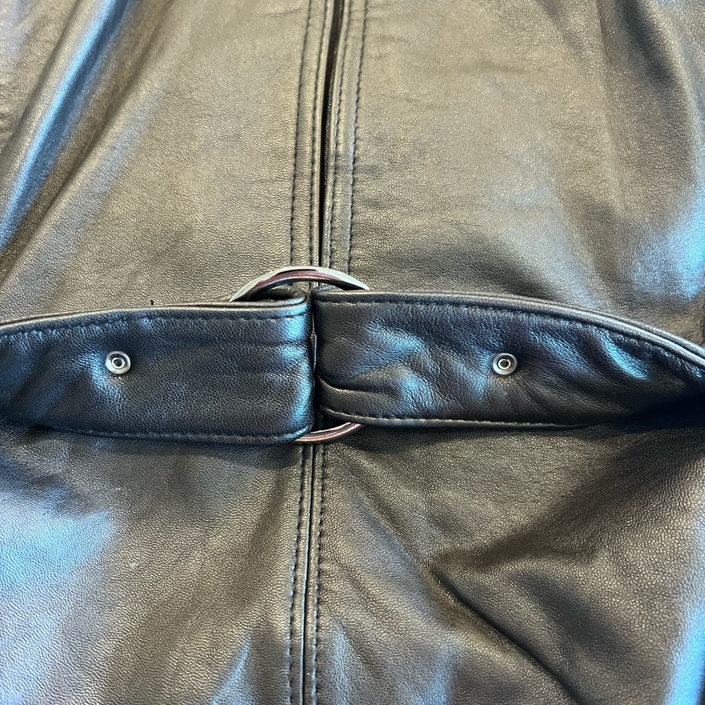 Kenneth Cole Reaction Black Leather Women’s Jacket Sz XL Back Buckle Detail - Picture 16 of 16